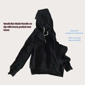 Black medium hoodie - like new